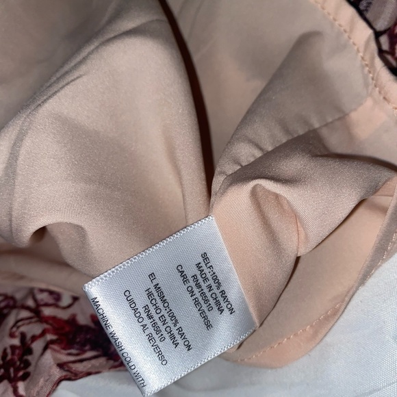 Nwt Ever After Mauve Floral Skirt Size M - Picture 5 of 6